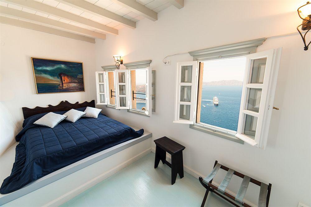 โครีริกัส สวีทส์ Aparthotel ฟิรา ภายนอก รูปภาพ